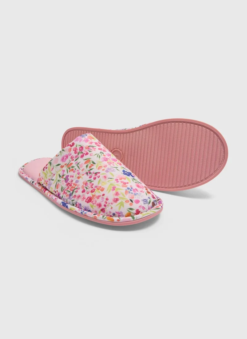 ماتلان Pink Floral Closed Toe Slippers